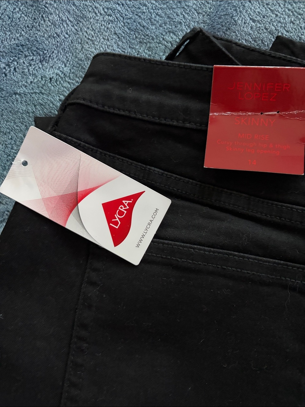 Jennifer Lopez Black Skinny Mid-Rise Jeans - Sleek Stretch Fit - Picture 2 of 10